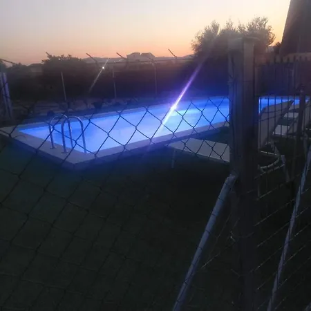 Next To Orange Tree Orchard Tatil Evi *