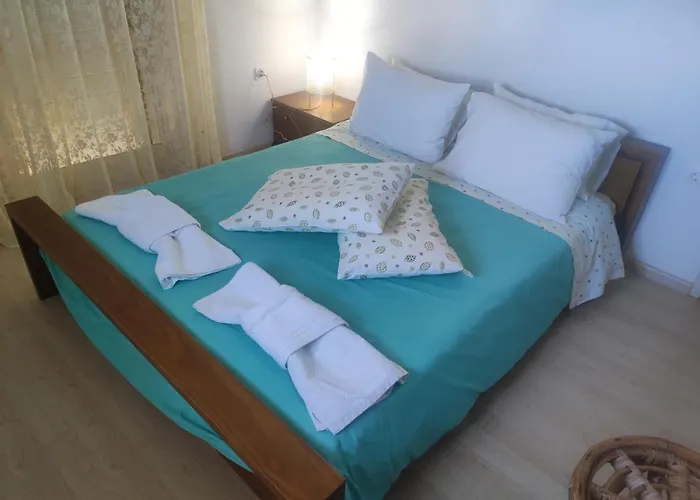 Next To Orange Tree Orchard Hébergement de vacances Vrahati